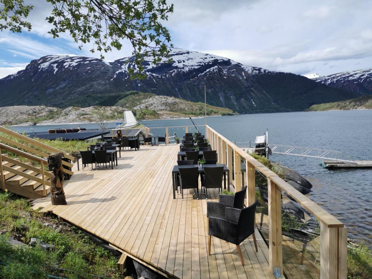 Готель Polar Spot Camping Nygardsjoen Екстер'єр фото